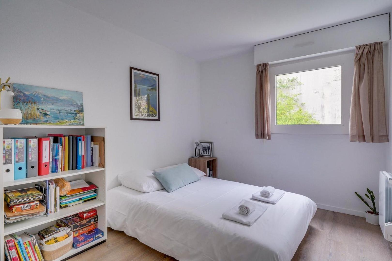 Ferienwohnung Pleasant Flat In Bordeaux With Terrace And Parking Exterior foto